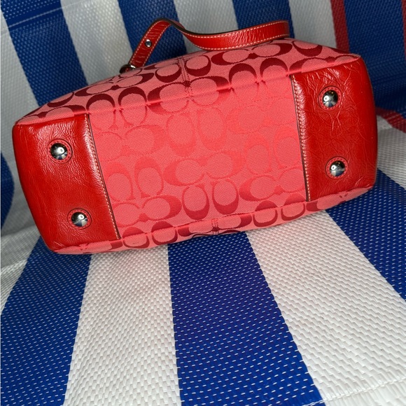 ✨🎉 Coach Gallery East West Signature Shoulder Purse Cherry Red Style# F14281 - Picture 12 of 17